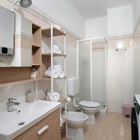 La Perla Grigia Appartement *